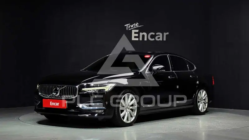 2017 Volvo S90