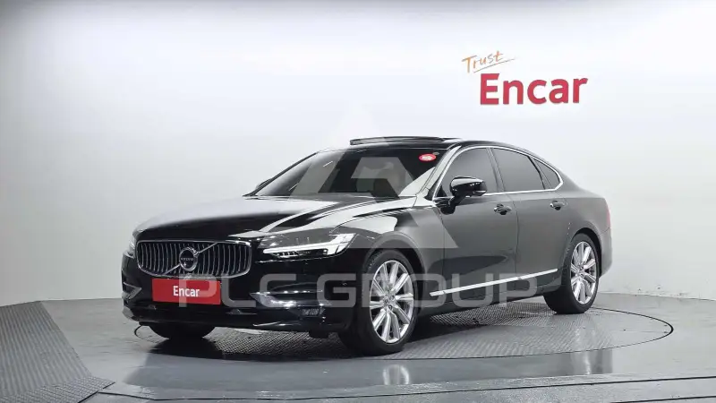 2017 Volvo S90