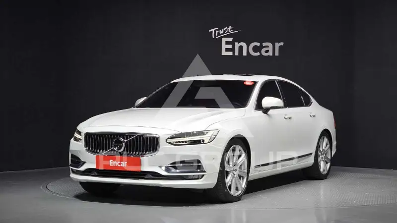 2017 Volvo S90