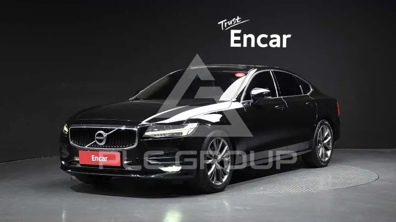 2017 Volvo S90