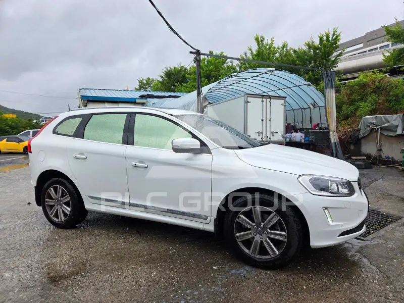 2017 Volvo XC60