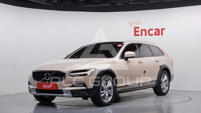 2017 Volvo V90