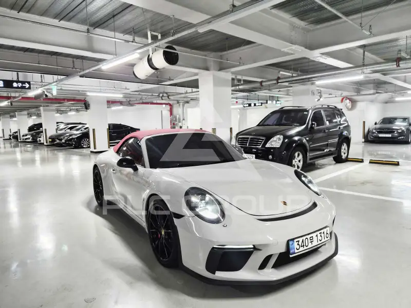 2017 Porsche 911