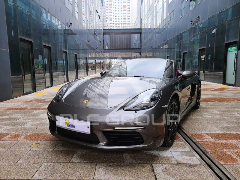2017 Porsche 718