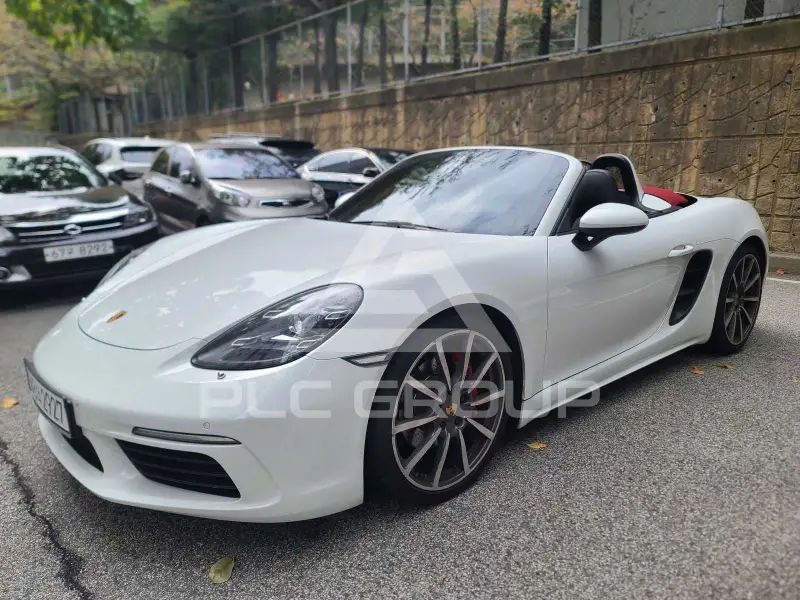 2017 Porsche 718