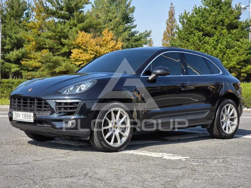 2017 Porsche Macan