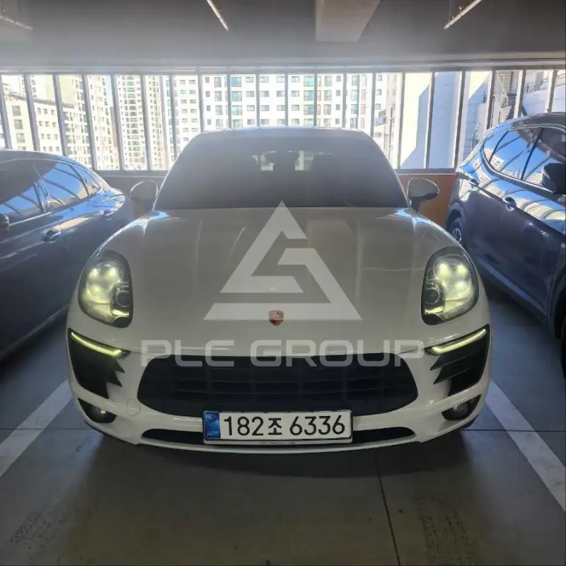 2017 Porsche Macan