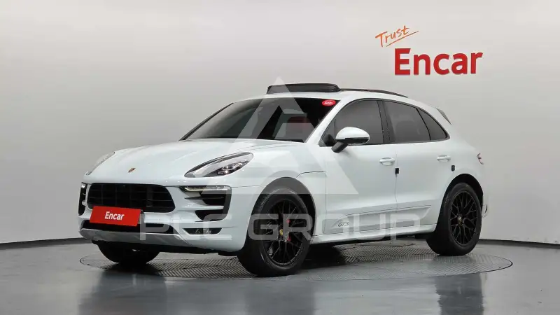 2017 Porsche Macan