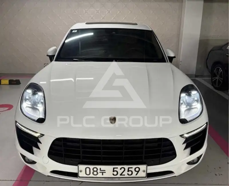 2017 Porsche Macan