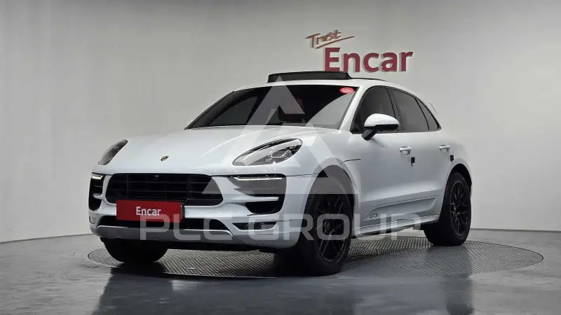 2017 Porsche Macan