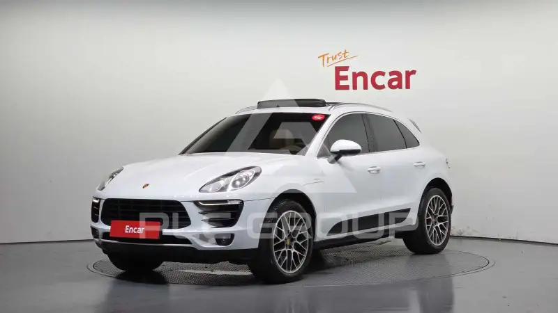2017 Porsche MACAN
