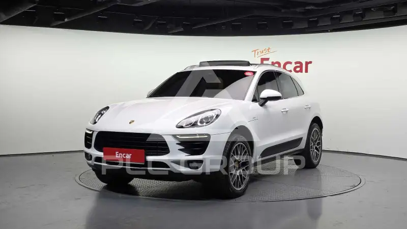 2017 Porsche Macan