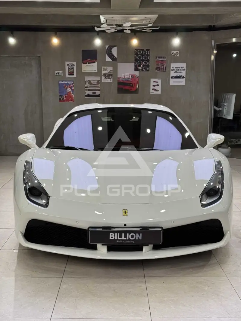 2017 Ferrari 488