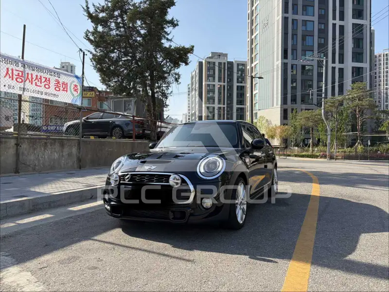 2017 Mini Cooper