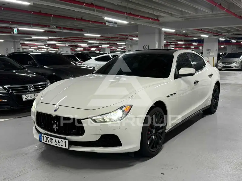 2017 Maserati GHIBLI