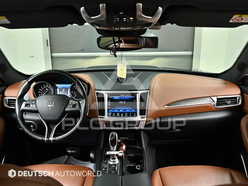 2017 Maserati LEVANTE