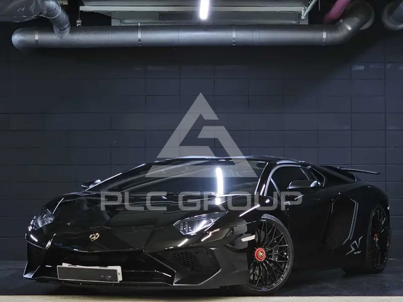 2017 Lamborghini Aventador