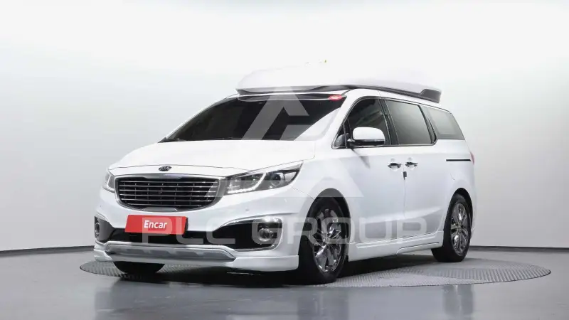 2017 KIA Carnival