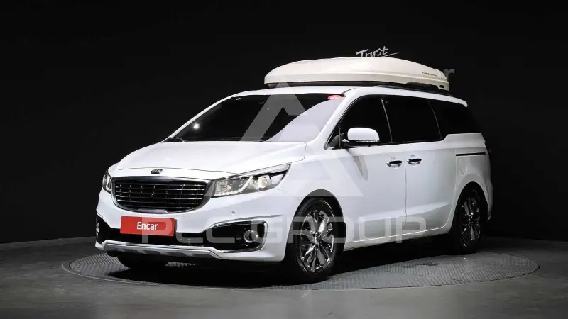 2017 KIA Carnival