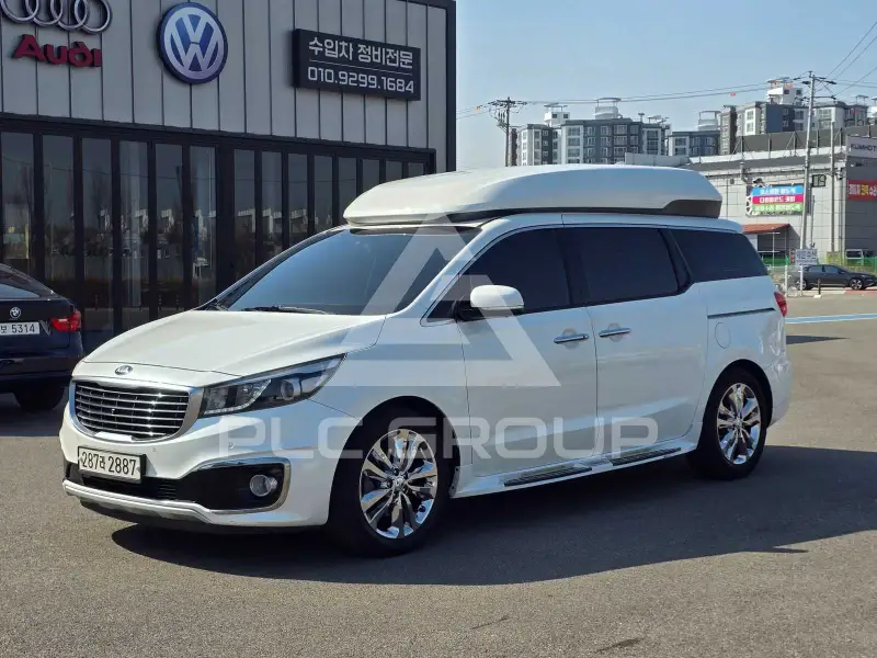 2017 KIA Carnival