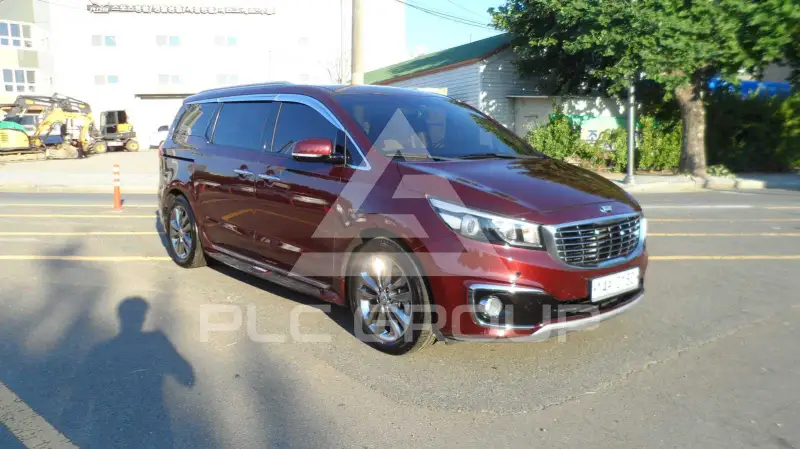 2017 KIA Carnival