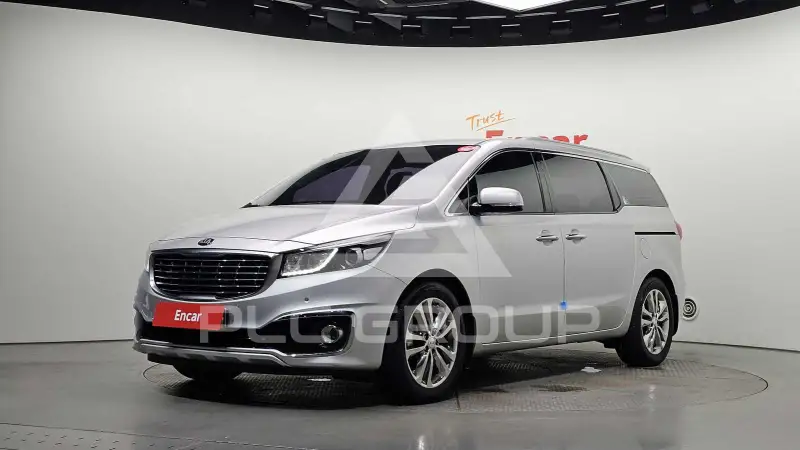2017 KIA Carnival
