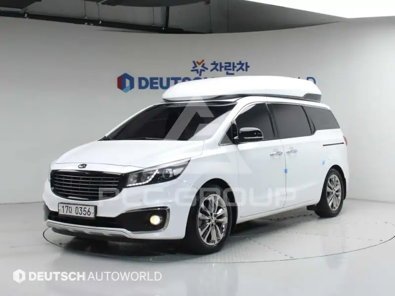 2017 KIA Carnival