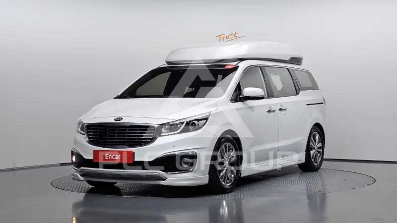2017 KIA Carnival