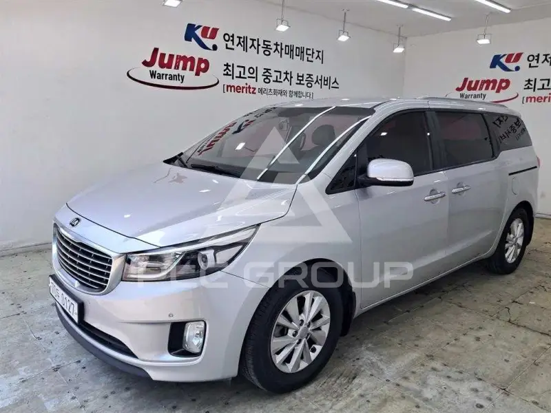 2017 KIA Carnival
