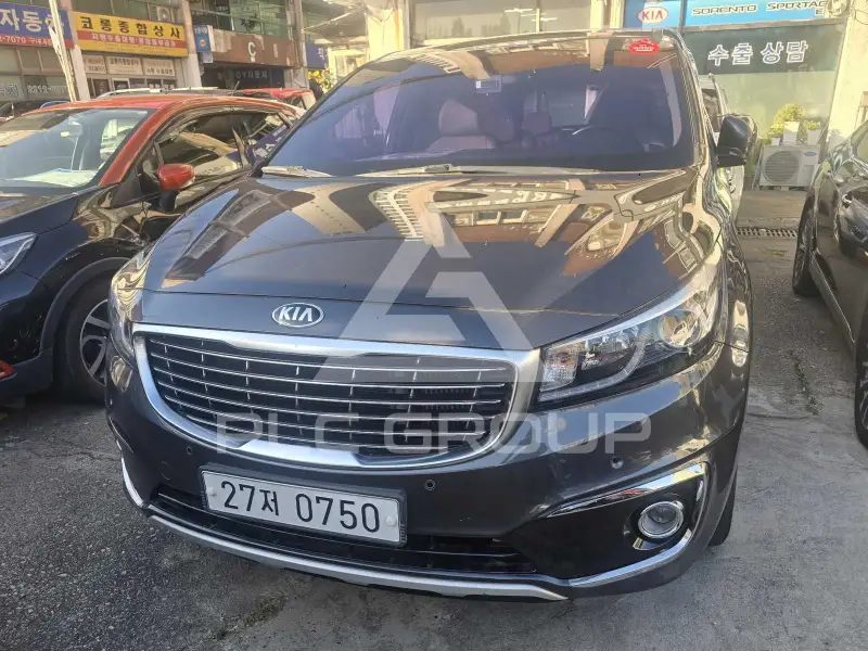 2017 KIA Carnival
