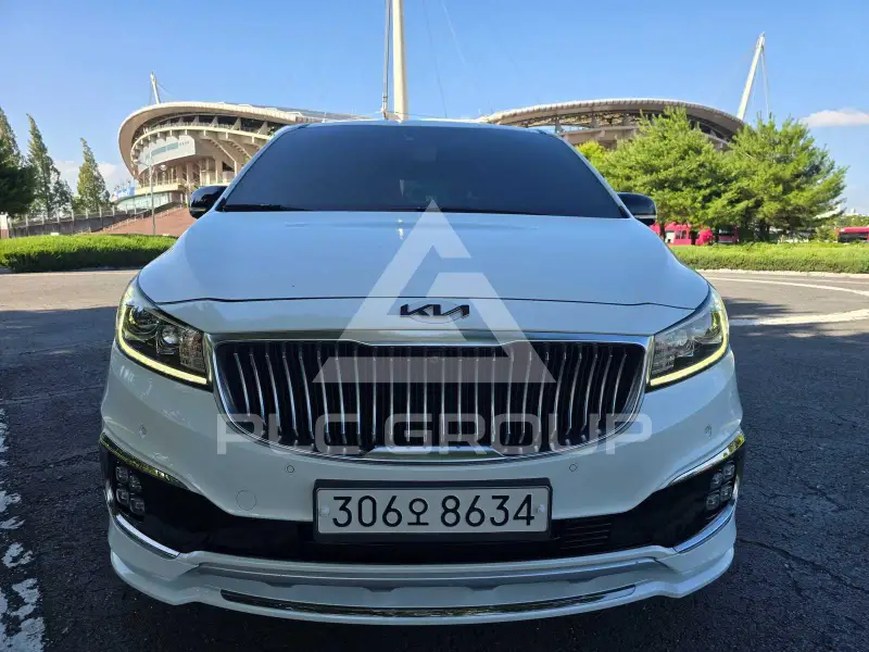 2017 KIA Carnival