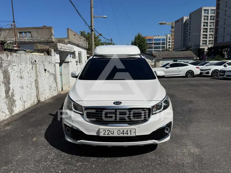 2017 KIA Carnival