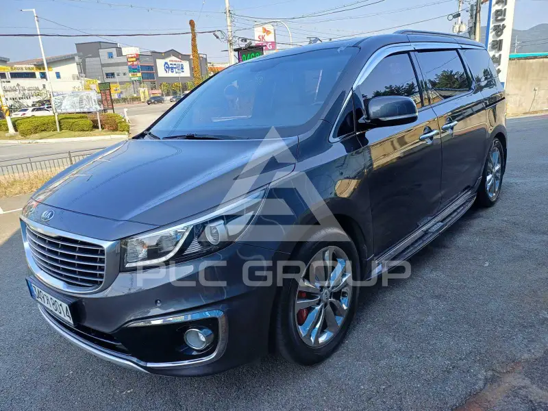2017 KIA Carnival