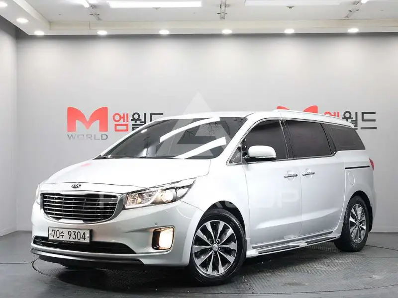 2017 KIA Carnival