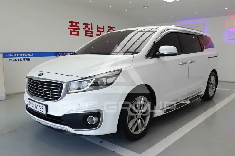 2017 KIA Carnival