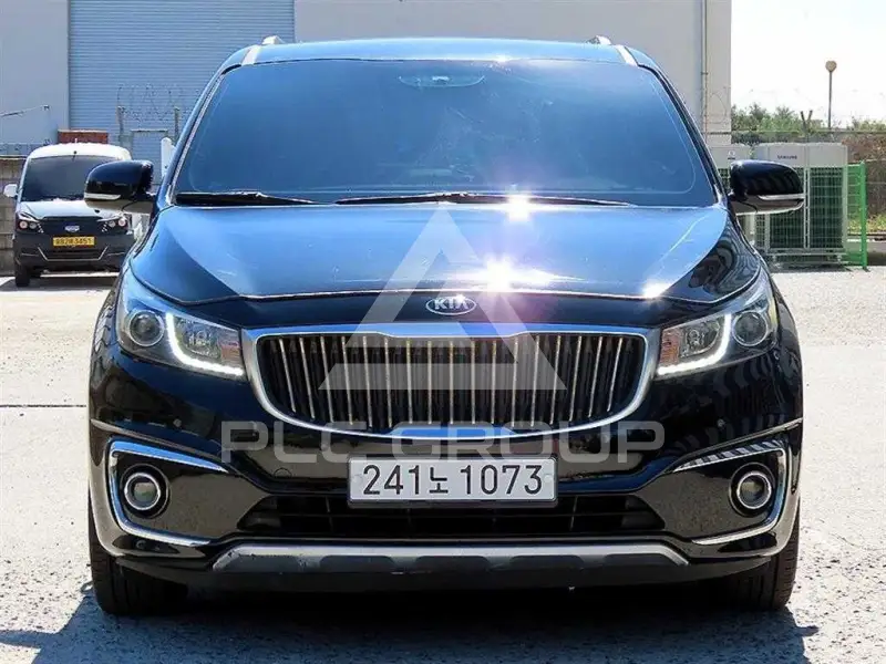 2017 KIA Carnival