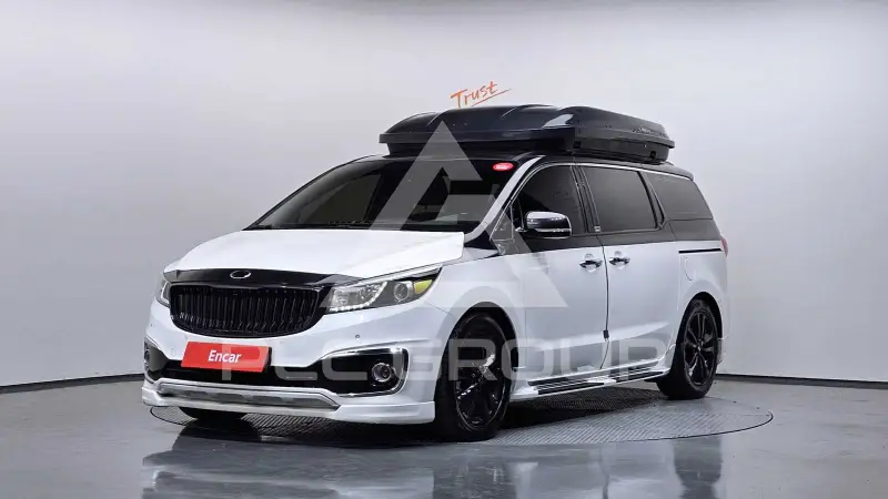 2017 KIA Carnival