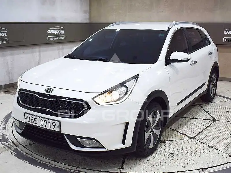 2017 KIA Niro