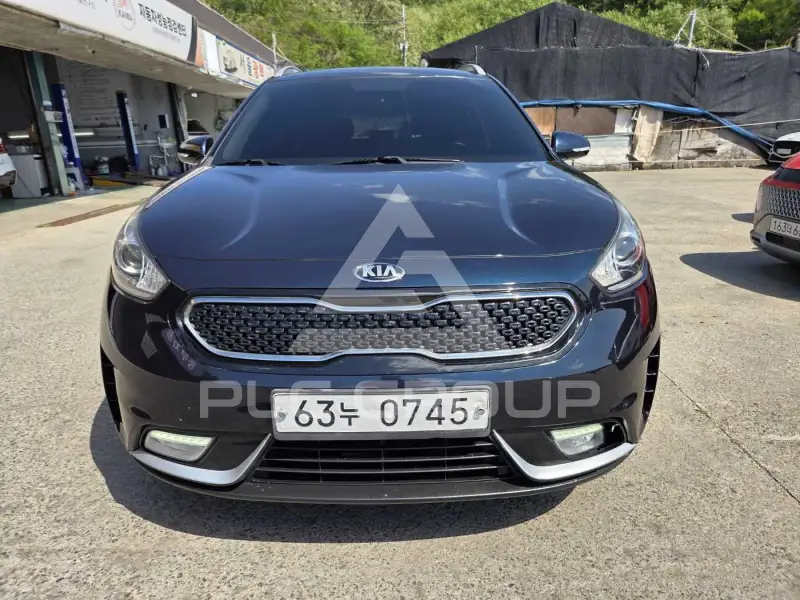 2017 KIA Niro
