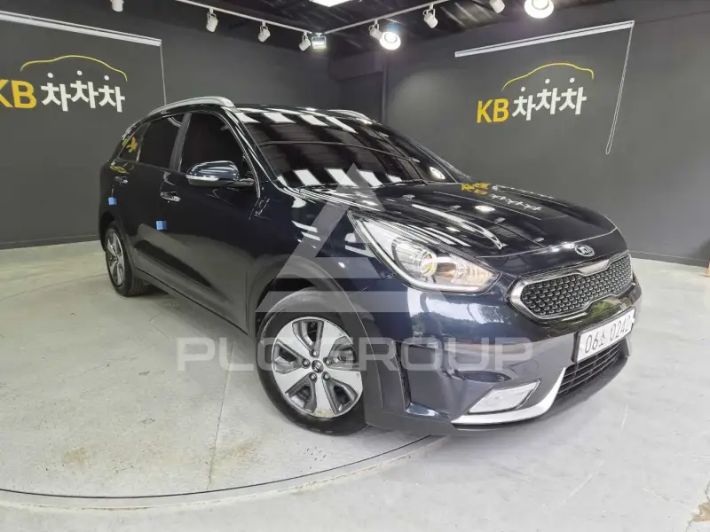 2017 KIA Niro