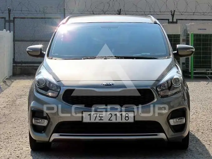 2017 KIA Carens