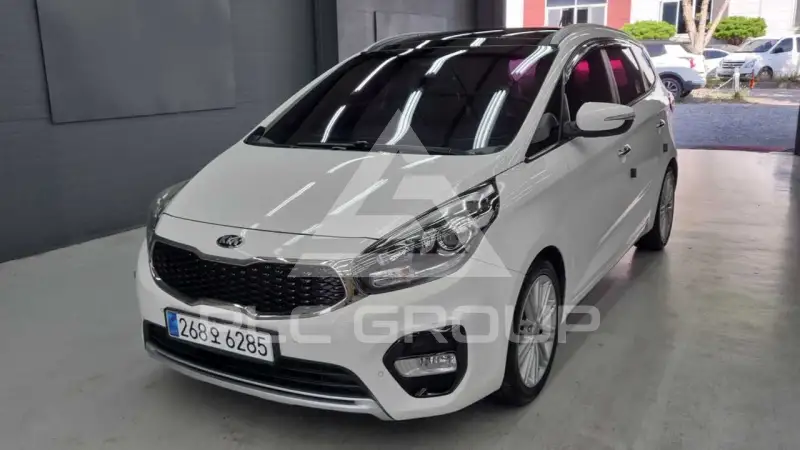 2017 KIA Carens