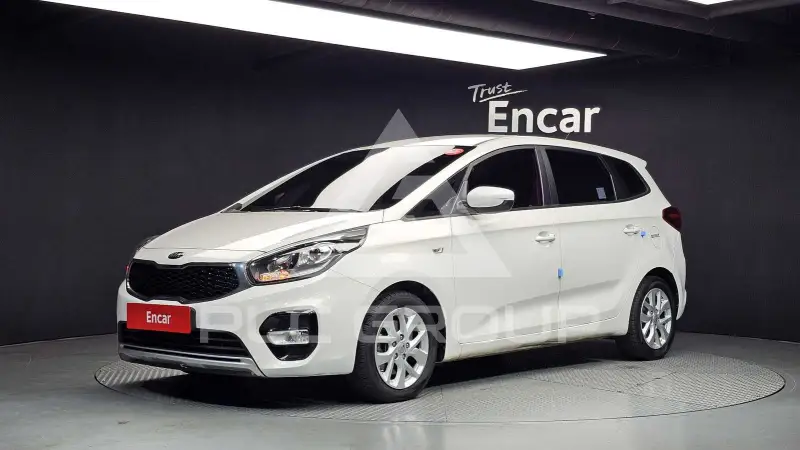 2017 KIA Carens
