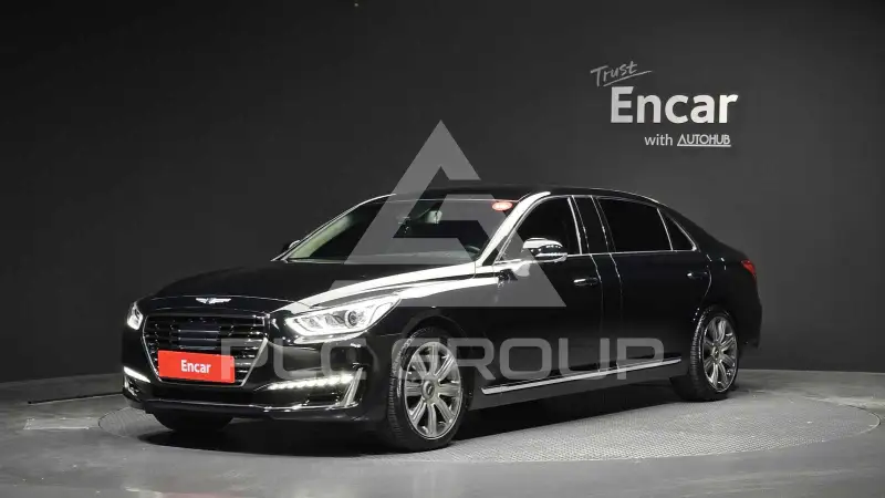 2017 Genesis G90