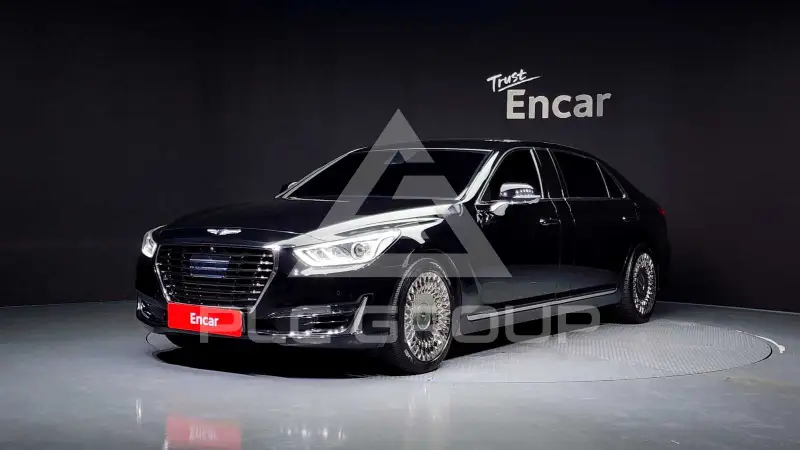 2017 Genesis G90