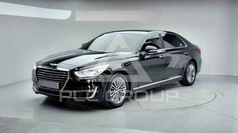 2017 Genesis G90