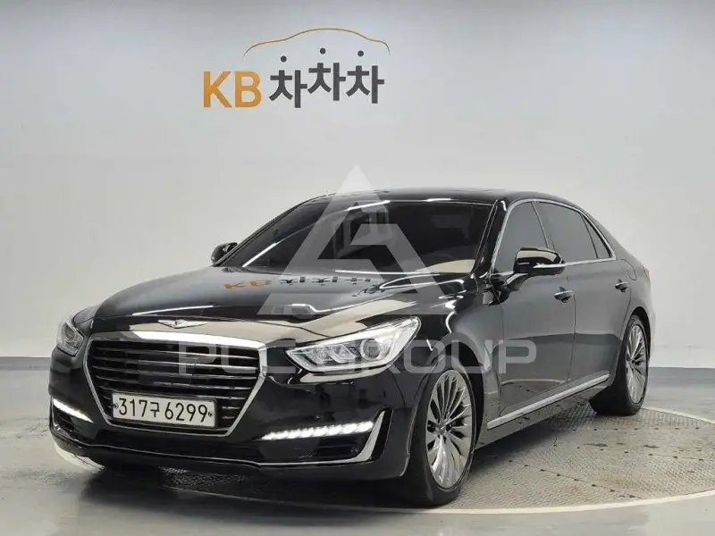 2017 Genesis EQ900