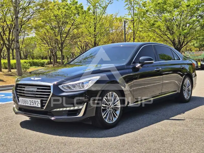 2017 Genesis G90