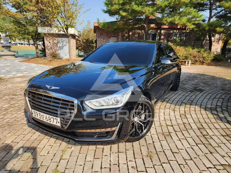 2017 Genesis G90