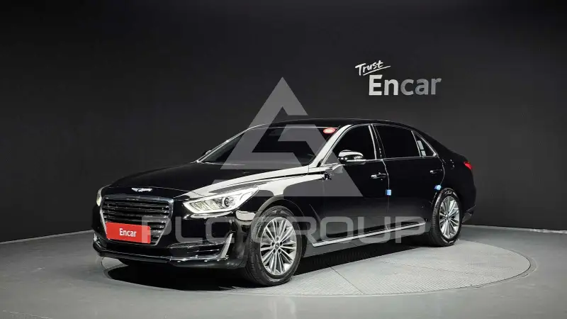 2017 Genesis EQ900